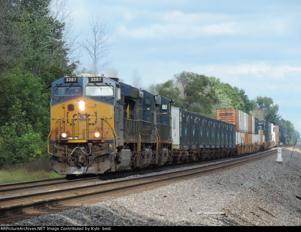 CSX 3287 on I003 